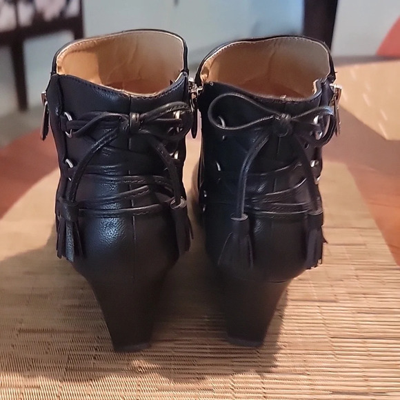 Adrienne Vittadina ankle boots - Picture 3 of 5